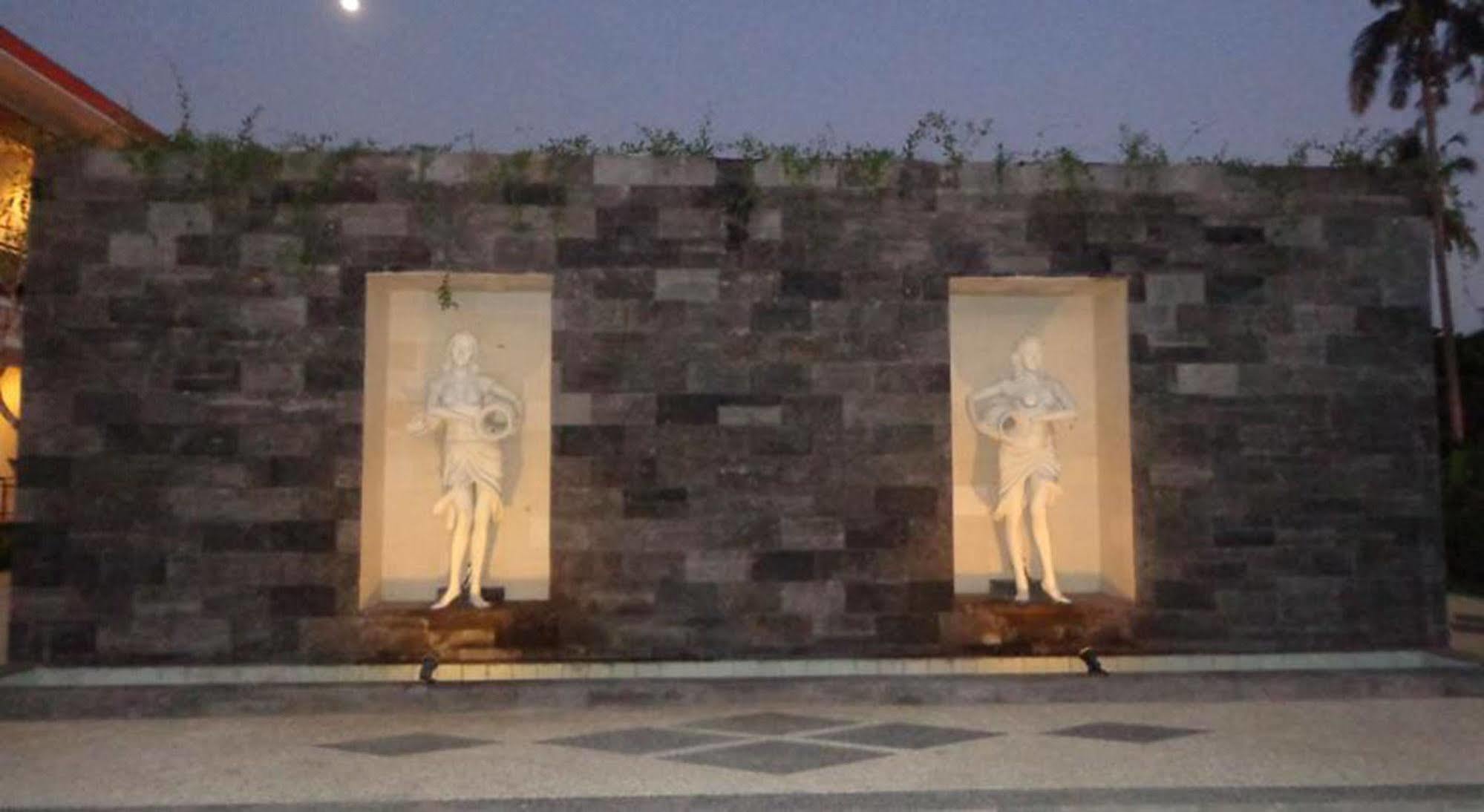 디'쿠부 프라타마 호텔 누사두아 외부 사진